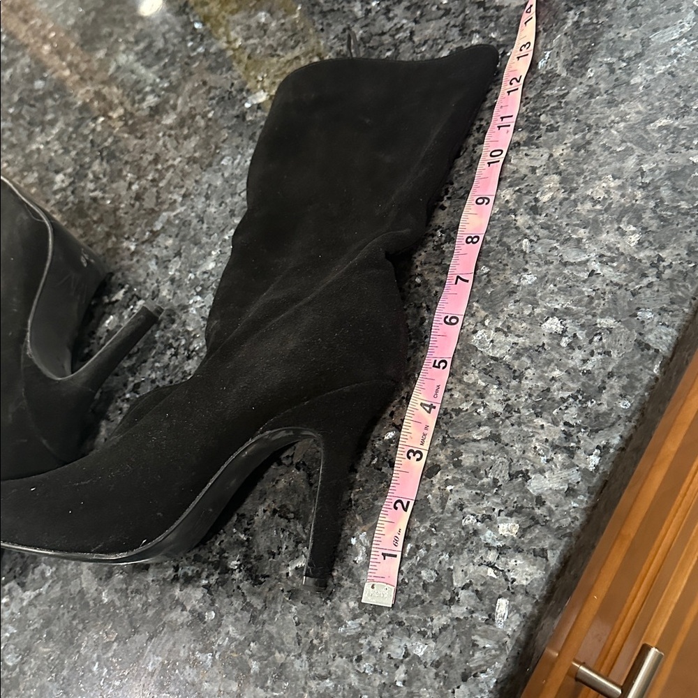 Zara Boots
COWBOY SPLIT LEATHER HEELED ANKLE BOOTS - Picture 12 of 14